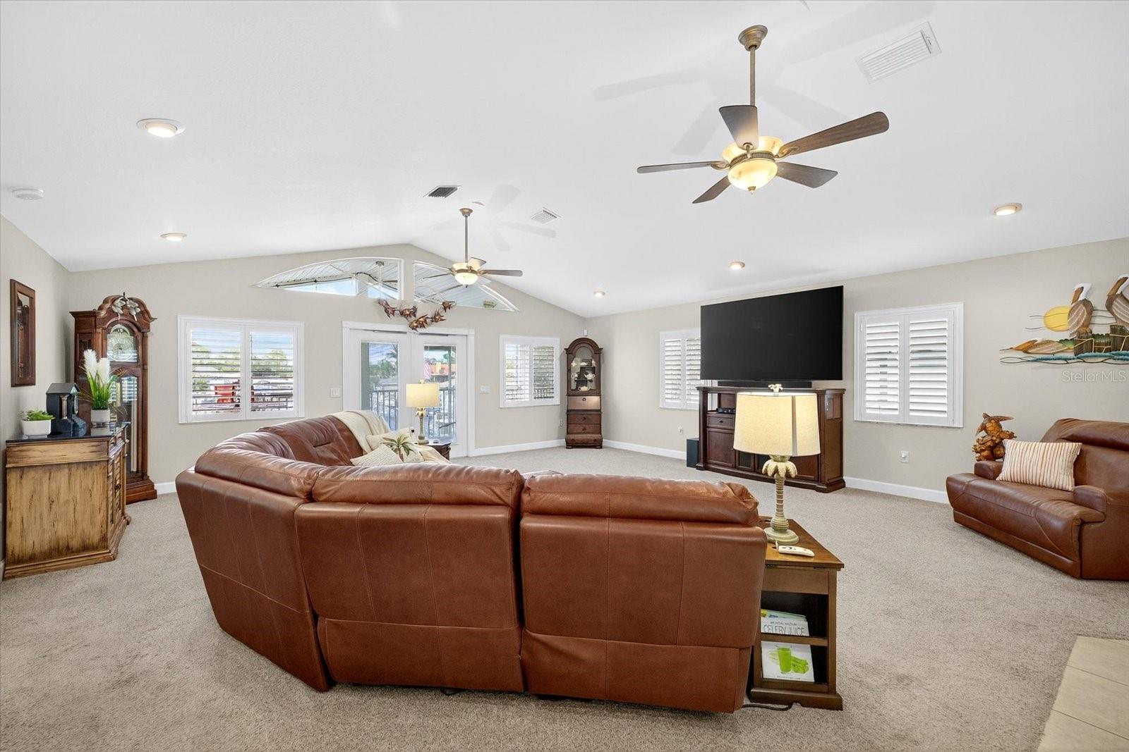 GULF HARBORS WOODLANDS SEC 30B - Residential