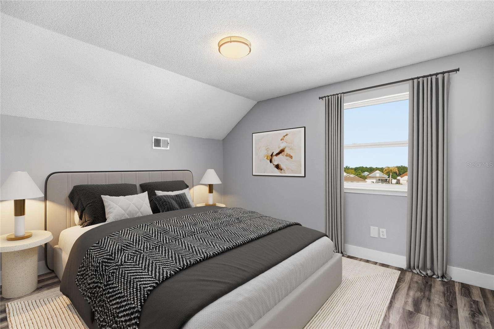 ROYAL RIDGE PH 01 - Residential