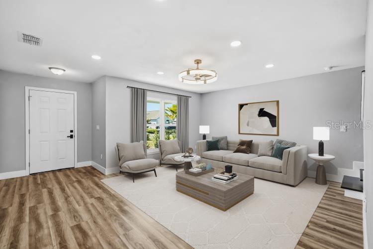 ROYAL RIDGE PH 01 - Residential