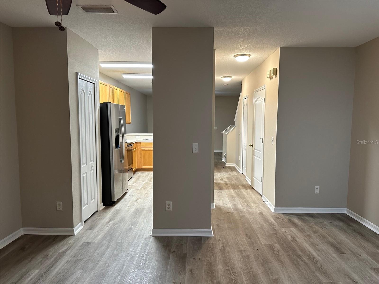 FISHHAWK RANCH TWNHMS PH - Residential Lease