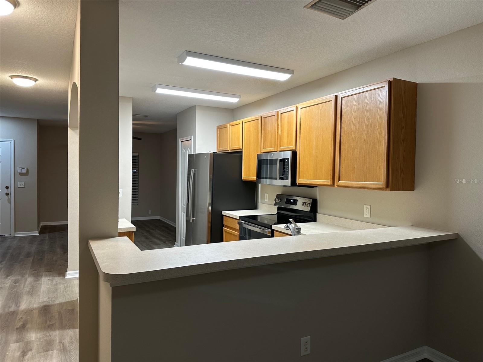 FISHHAWK RANCH TWNHMS PH - Residential Lease