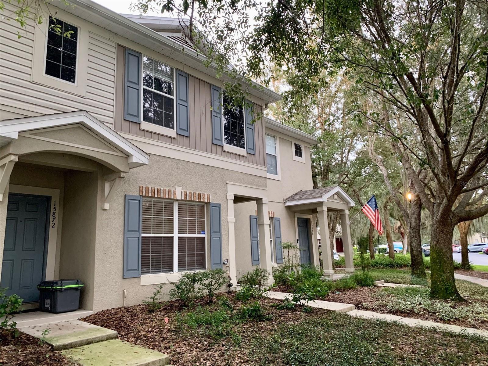 FISHHAWK RANCH TWNHMS PH - Residential Lease