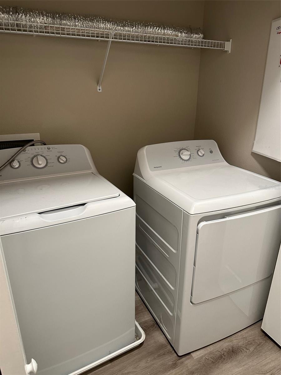 FISHHAWK RANCH TWNHMS PH - Residential Lease