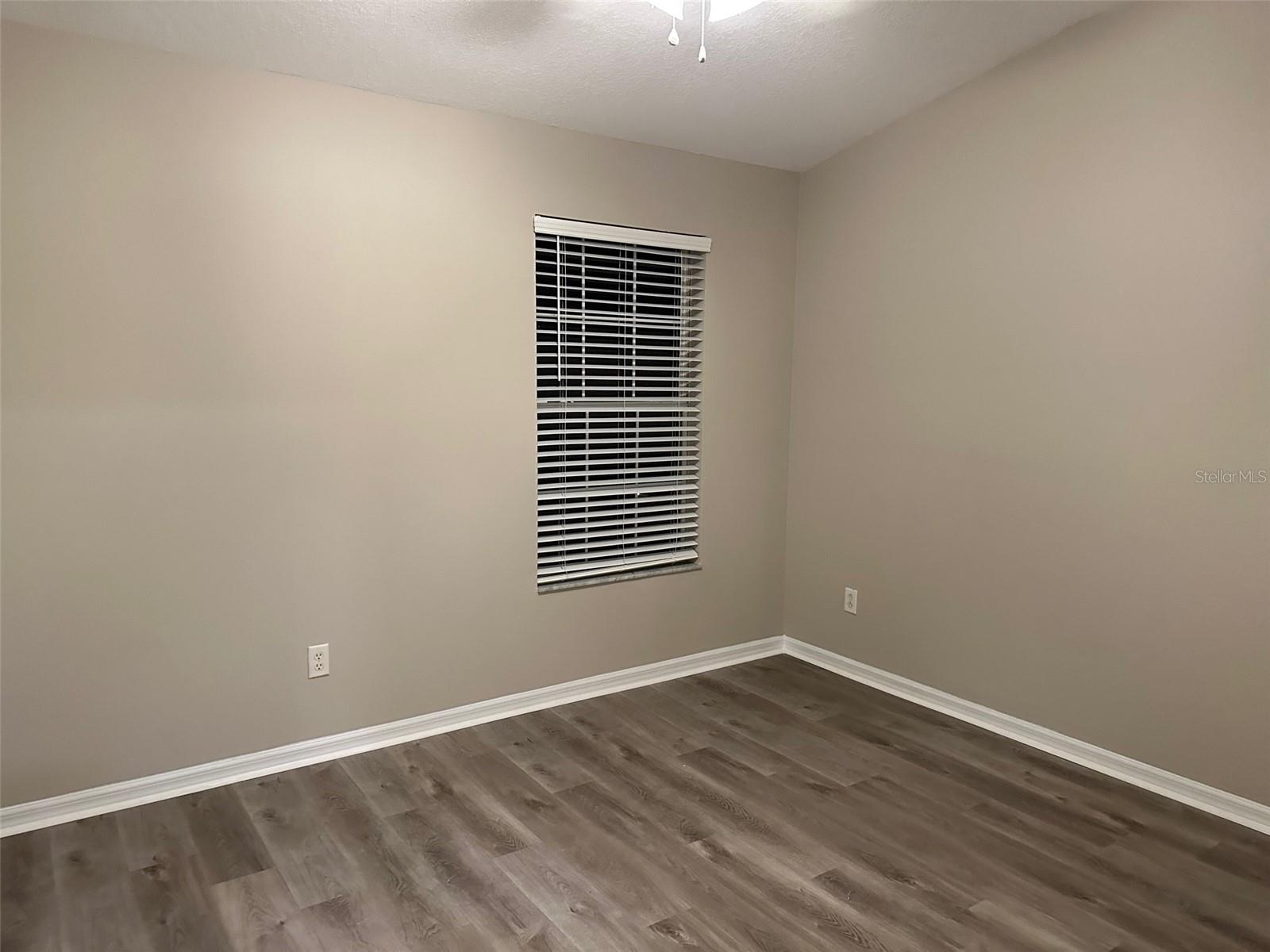 FISHHAWK RANCH TWNHMS PH - Residential Lease