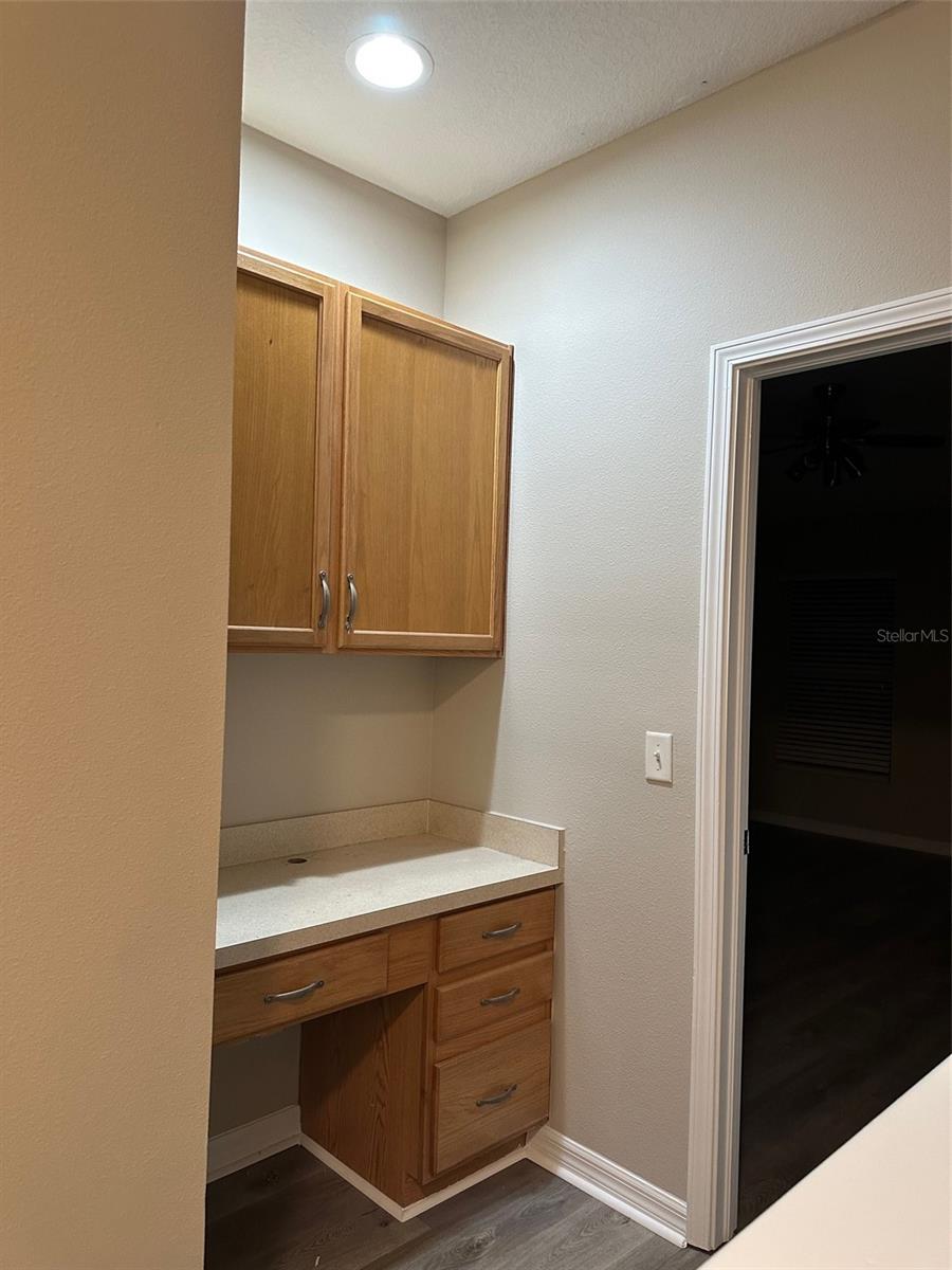 FISHHAWK RANCH TWNHMS PH - Residential Lease