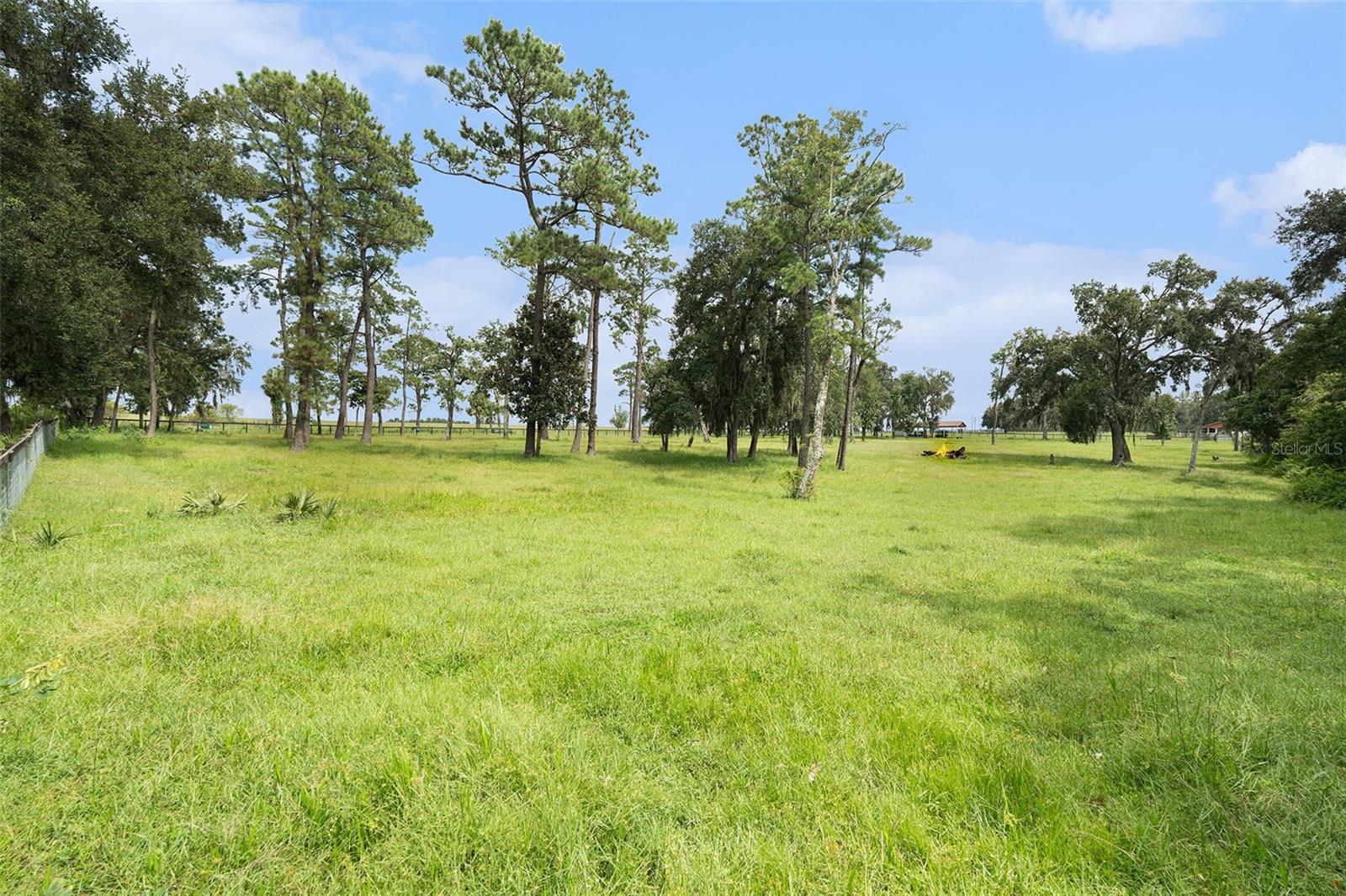 ACREAGE - Residential