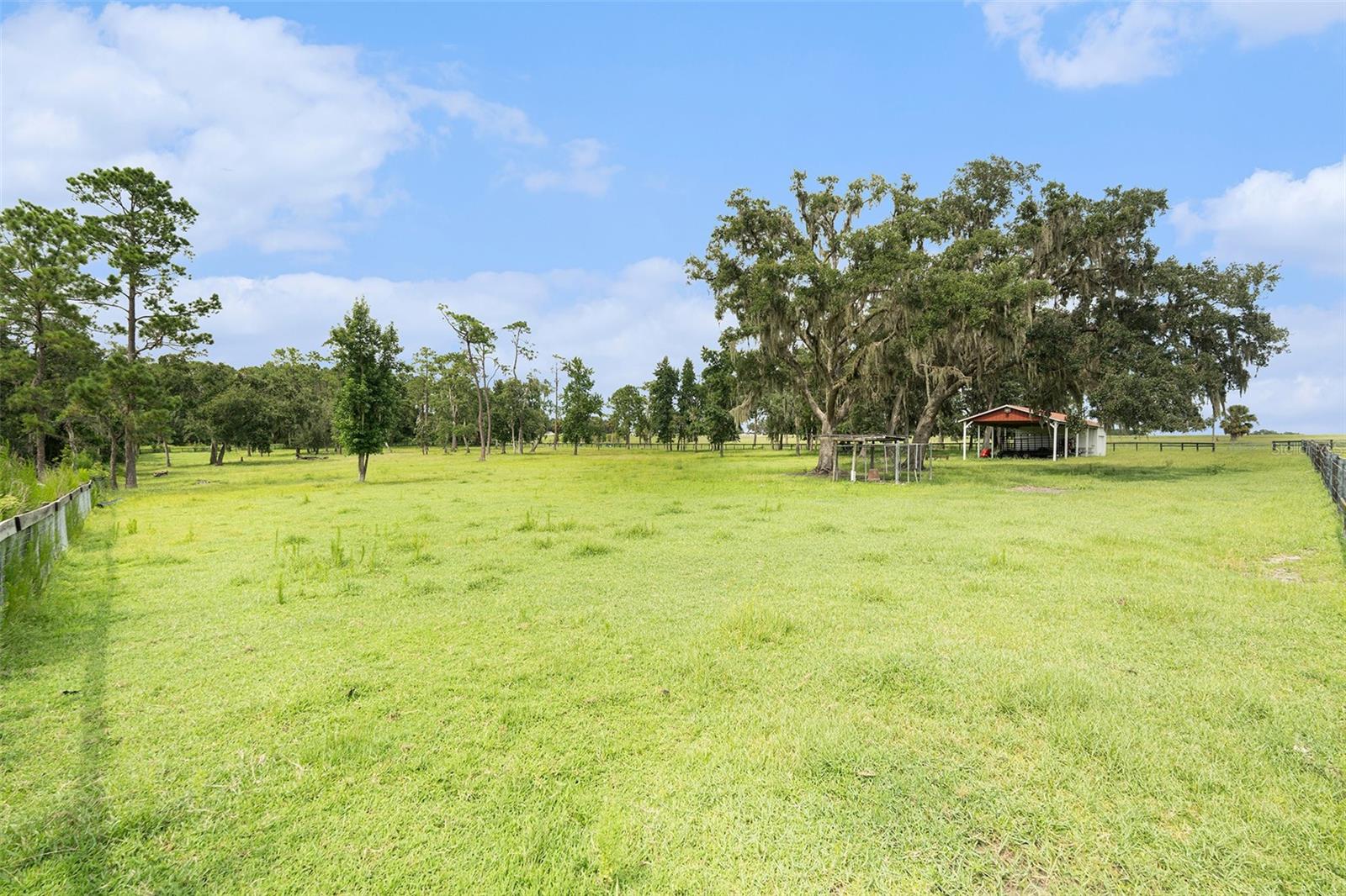 ACREAGE - Residential