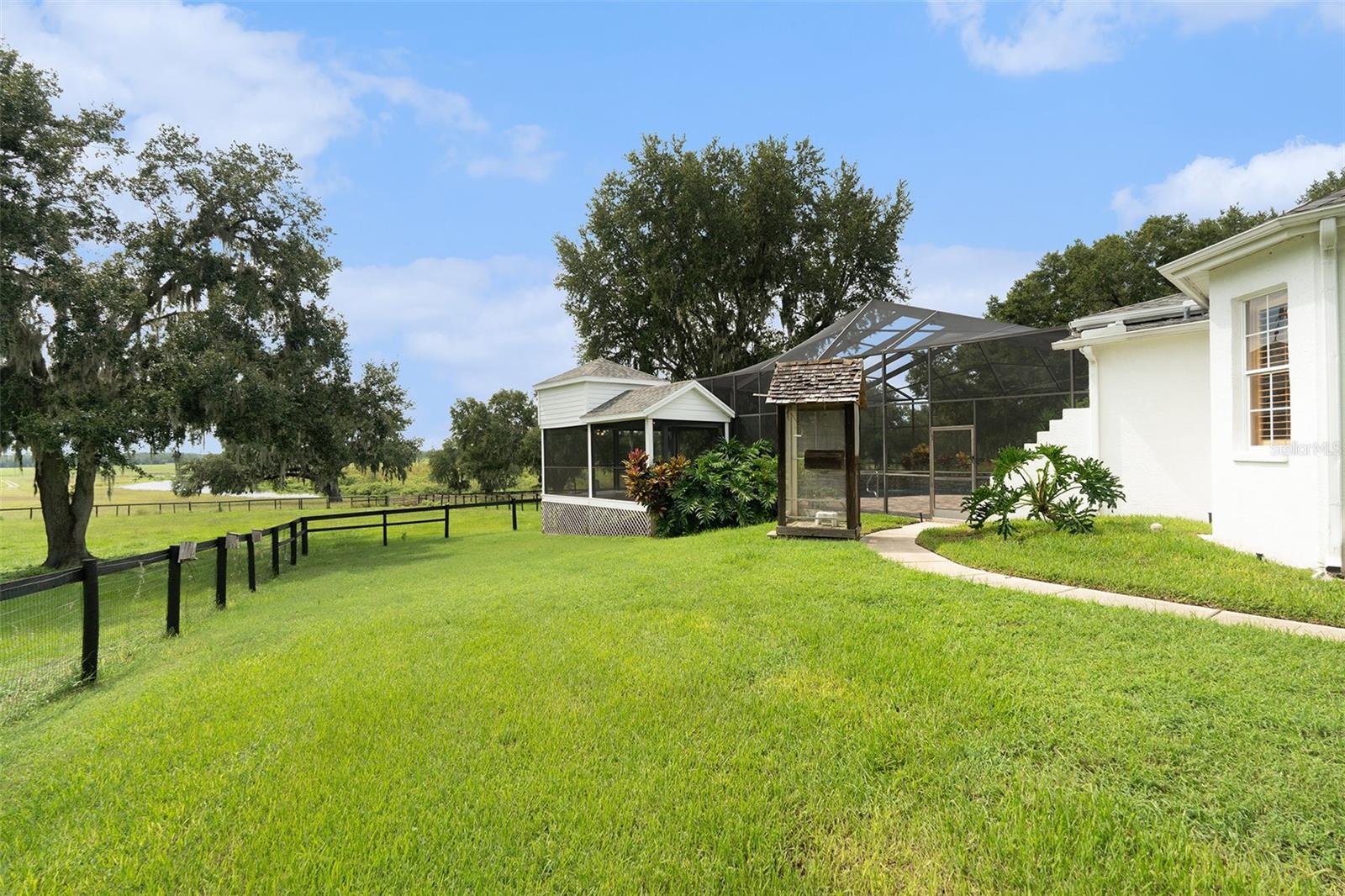 ACREAGE - Residential