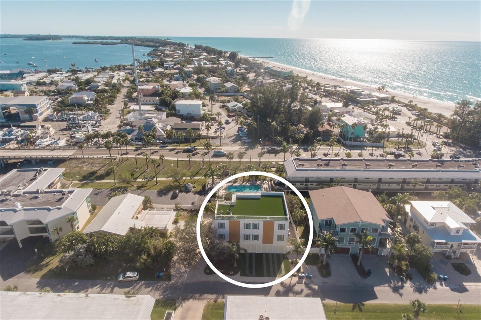 CRYSTAL BEACH - Residential