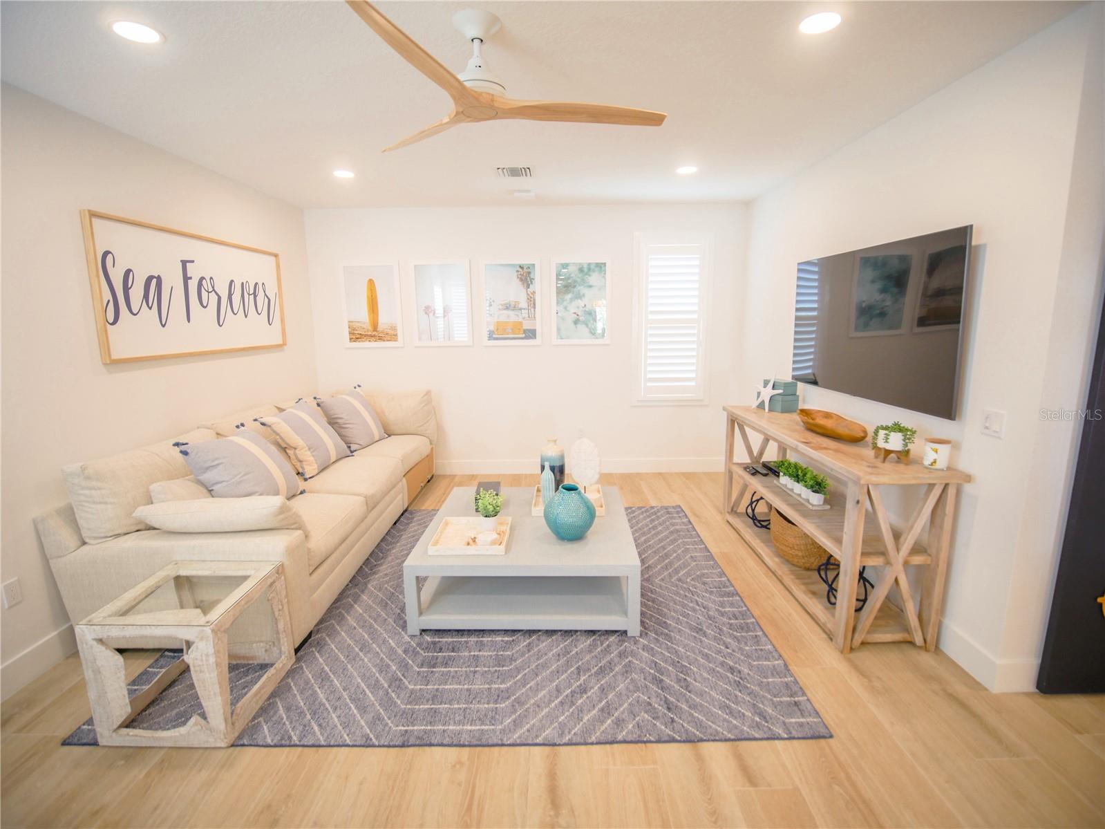 CRYSTAL BEACH - Residential
