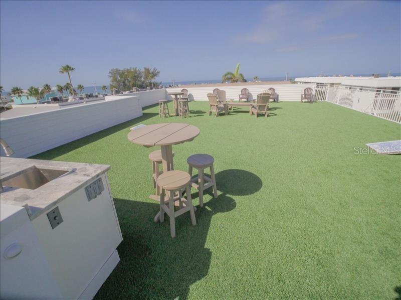 CRYSTAL BEACH - Residential