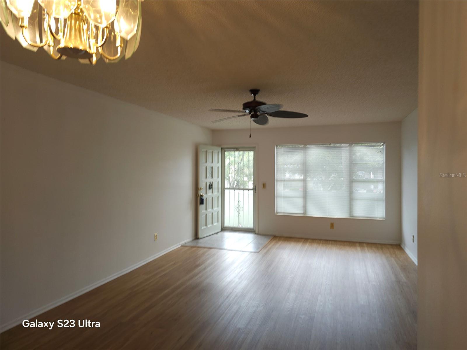 ON TOP OF THE WORLD - Residential Lease