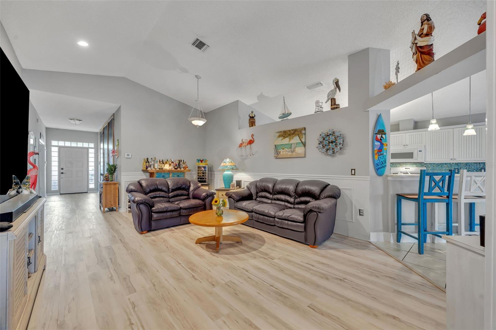 BAYMEADOWS MELBOURNE PH 02 REP TR F & G - Residential