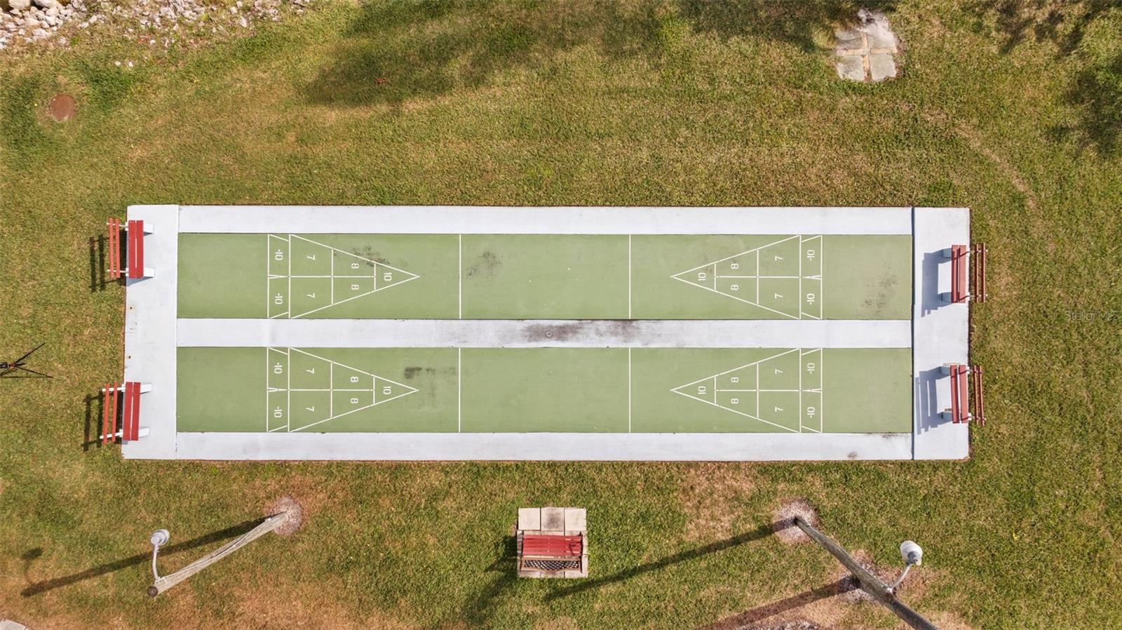 BAYSHORE ON THE LAKE APTS SEC 1 - Residential