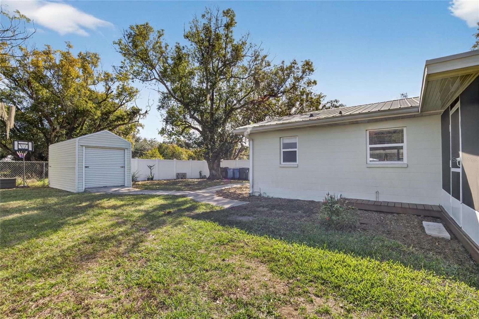 UNPLATTED - Residential