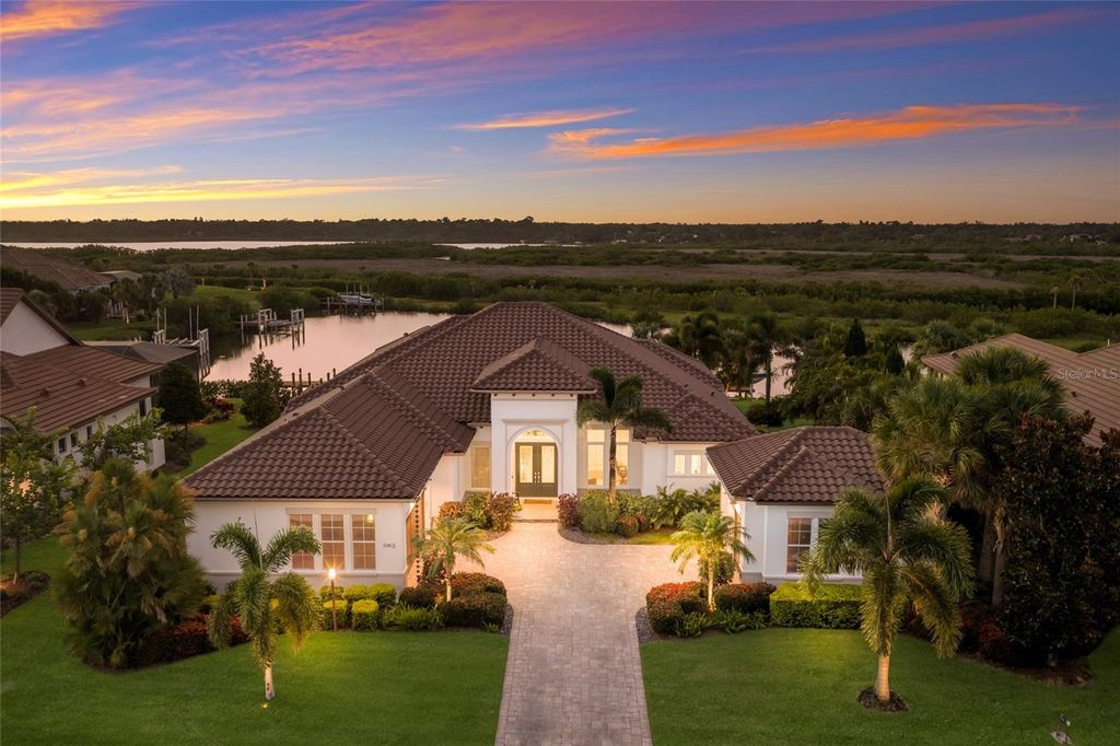 Photo of 11412 Harbourside Lane, Parrish, FL 34219 (MLS # A4700910)