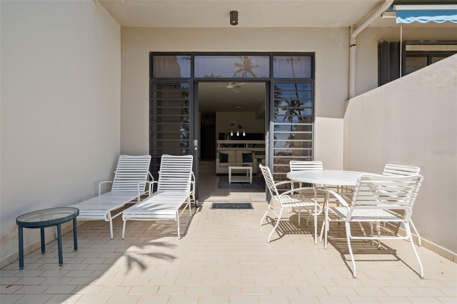 CRESCENT COVE CLUB CONDOMINIUM - Residential