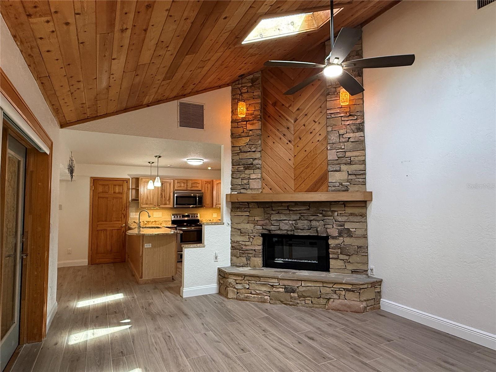 155 LAKE DESTINY TRAIL