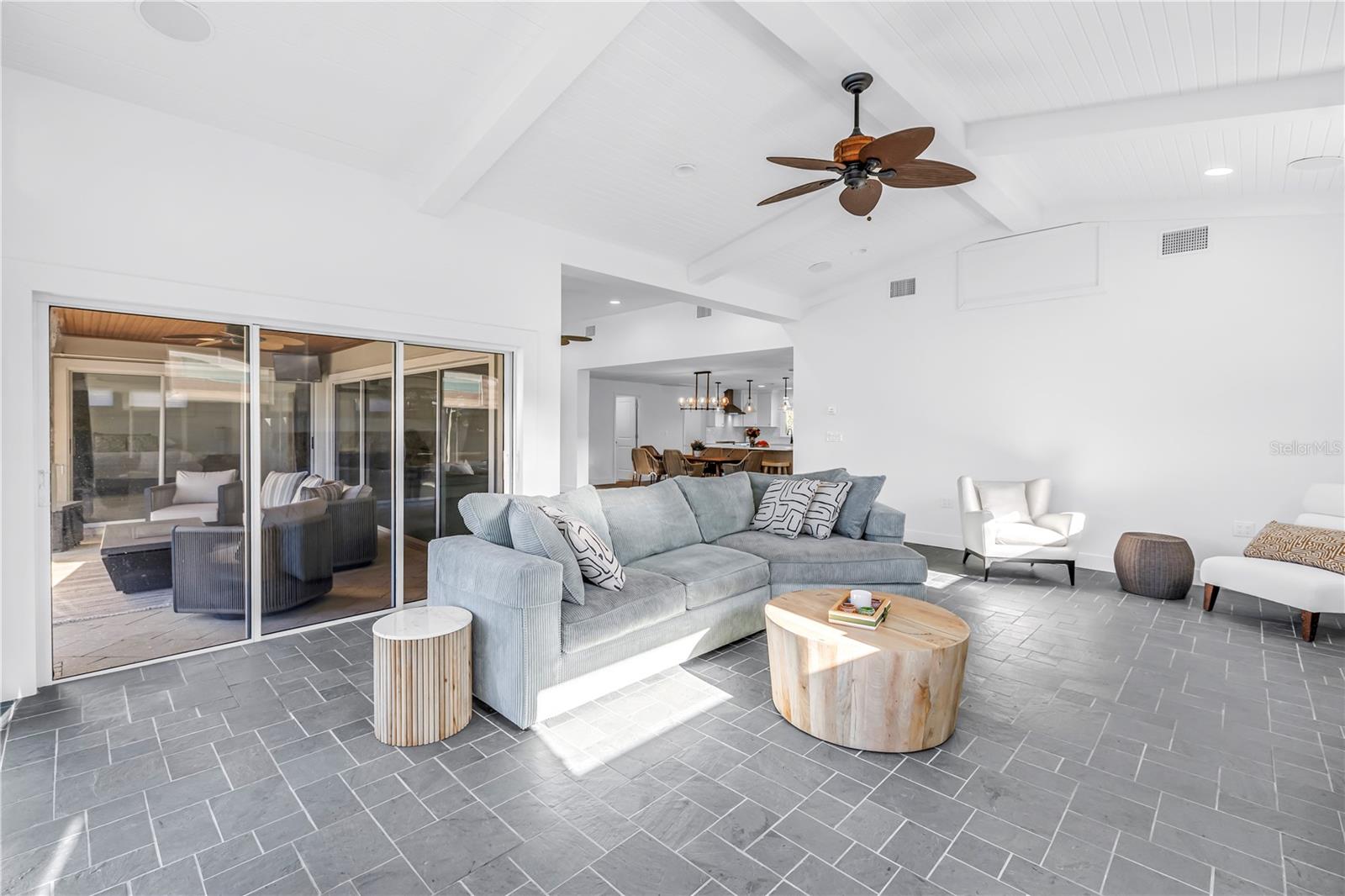 NORTH VINA DEL MAR 1ST ADD - Residential