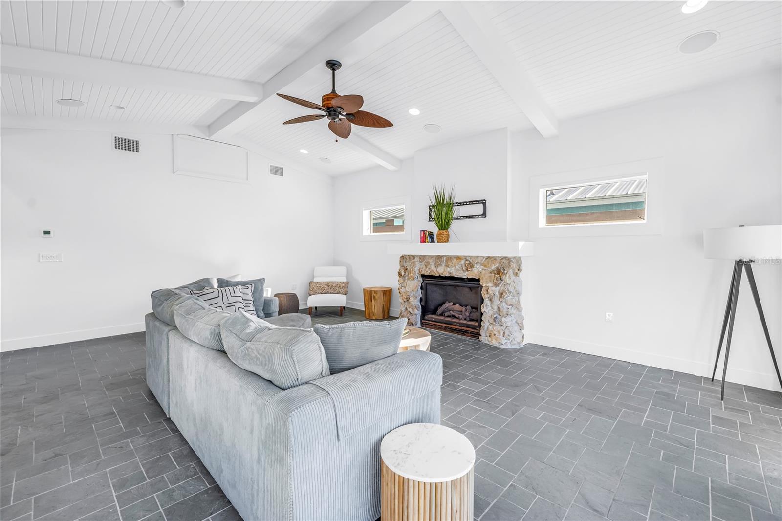 NORTH VINA DEL MAR 1ST ADD - Residential