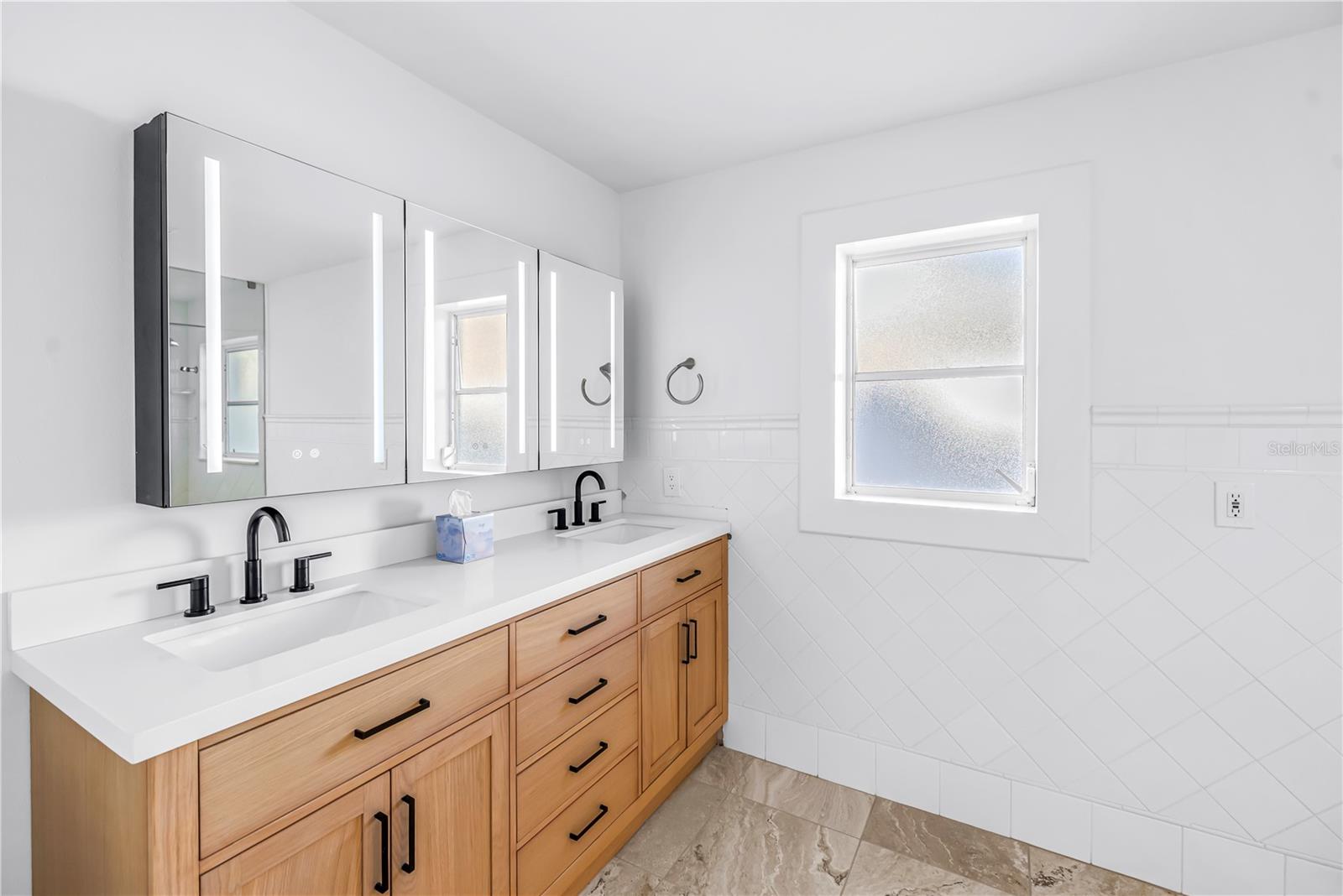 NORTH VINA DEL MAR 1ST ADD - Residential