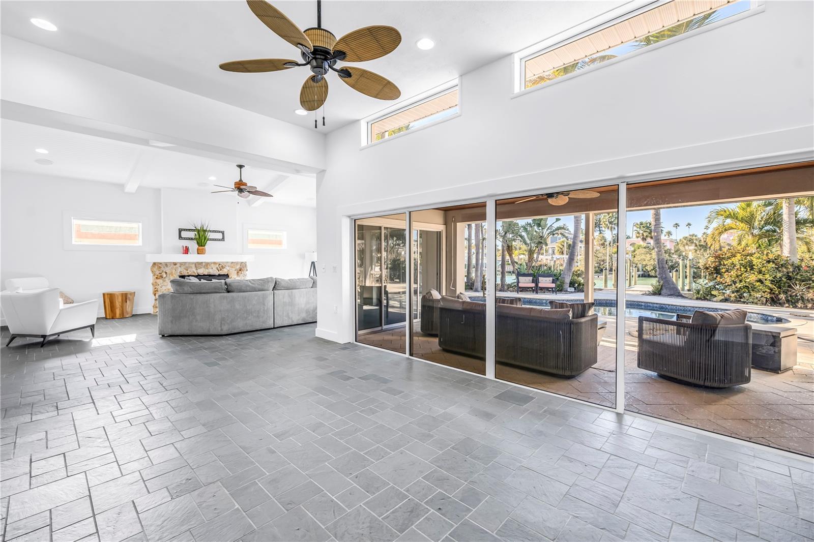 NORTH VINA DEL MAR 1ST ADD - Residential