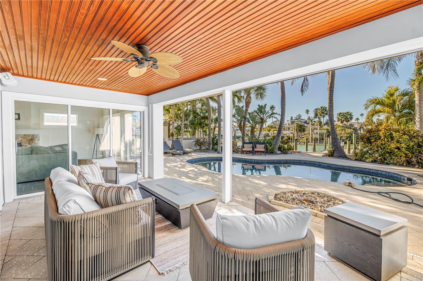 NORTH VINA DEL MAR 1ST ADD - Residential