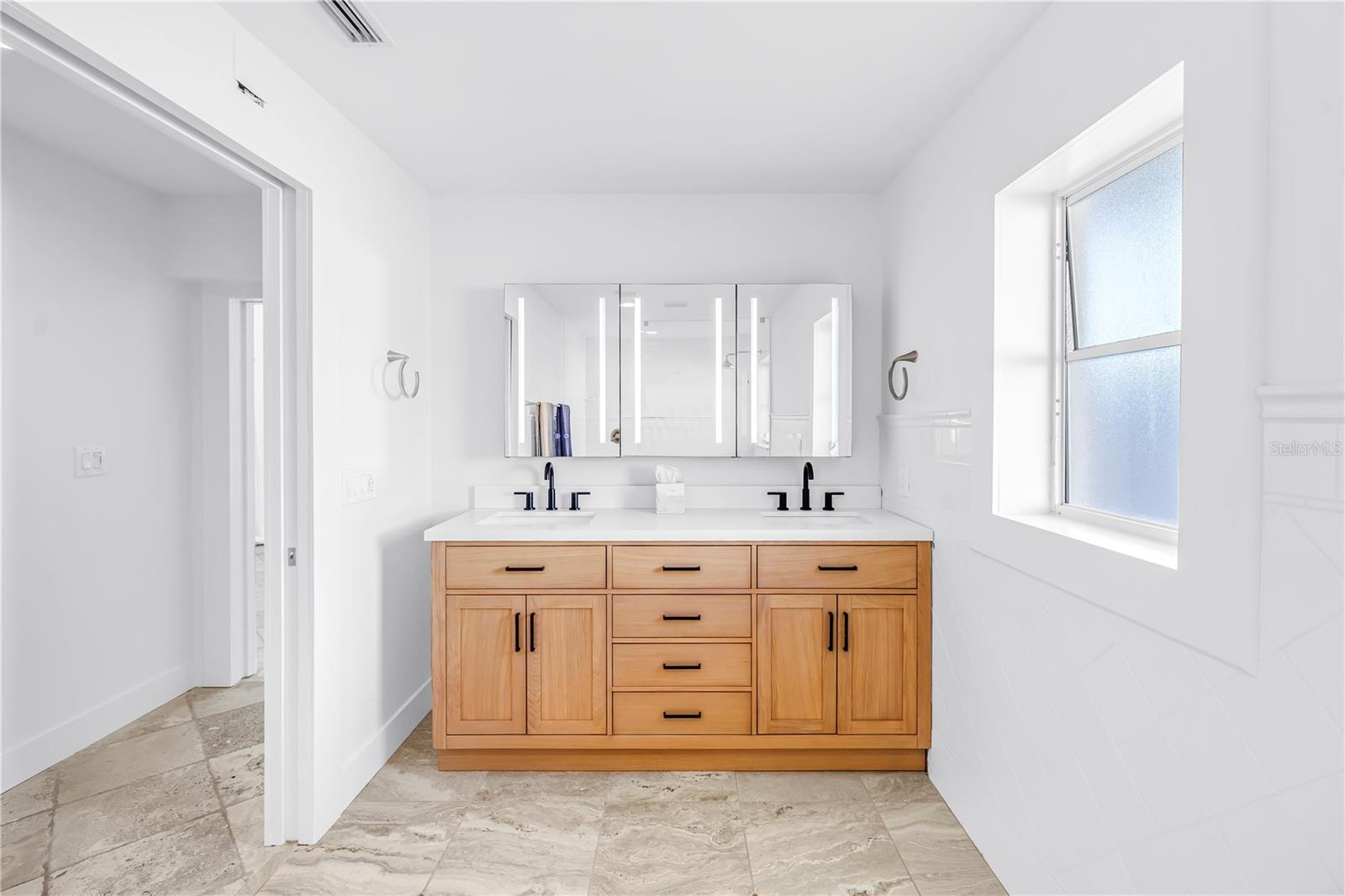 NORTH VINA DEL MAR 1ST ADD - Residential