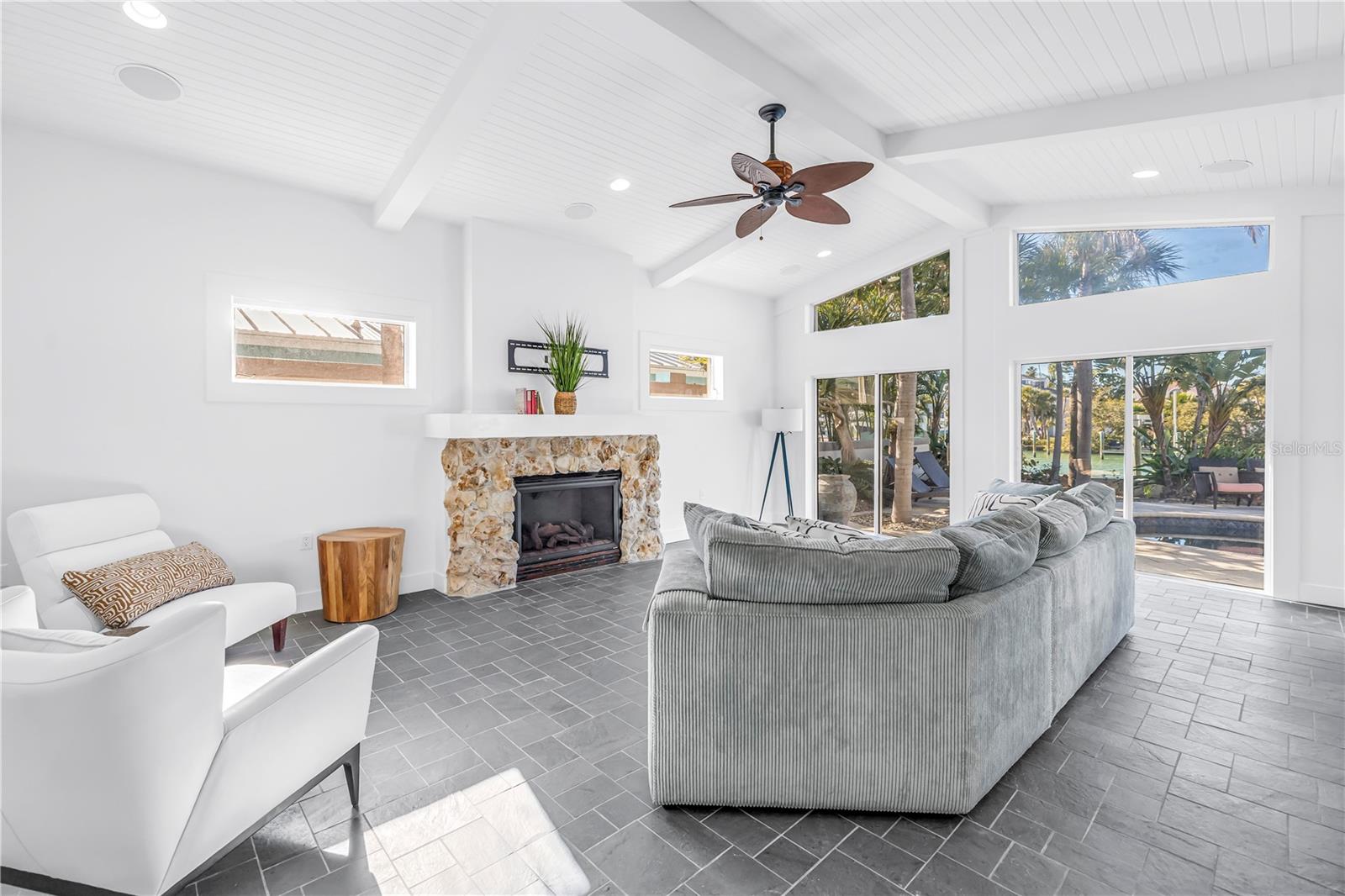 NORTH VINA DEL MAR 1ST ADD - Residential