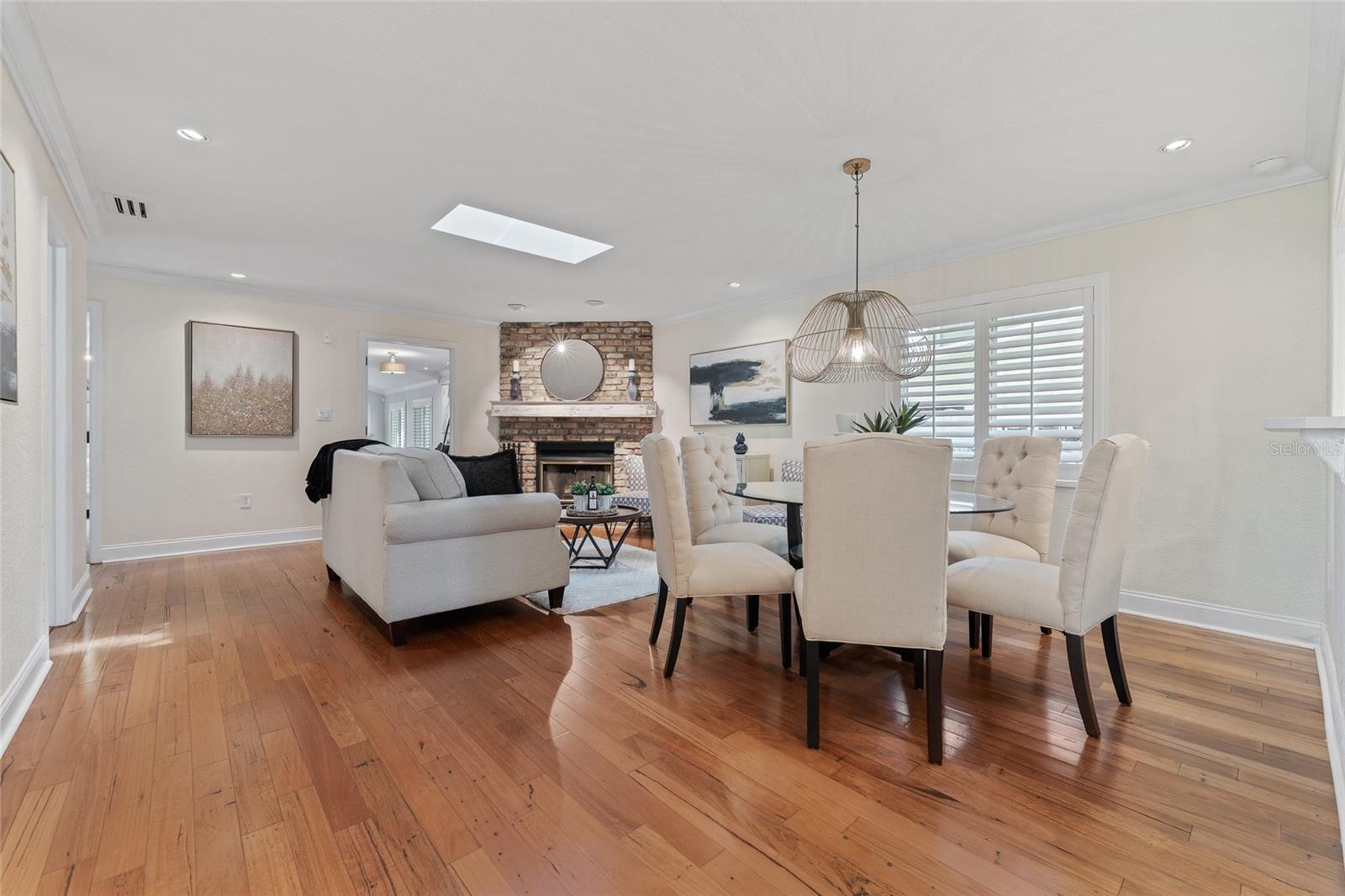 COLLEGE PARK - Residential