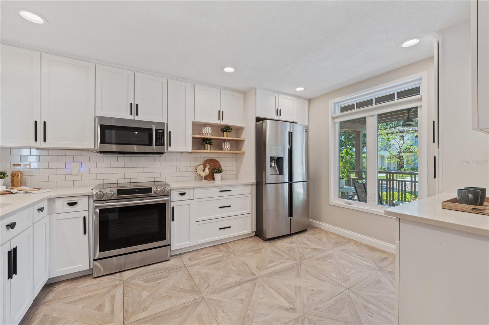 COLLEGE PARK - Residential