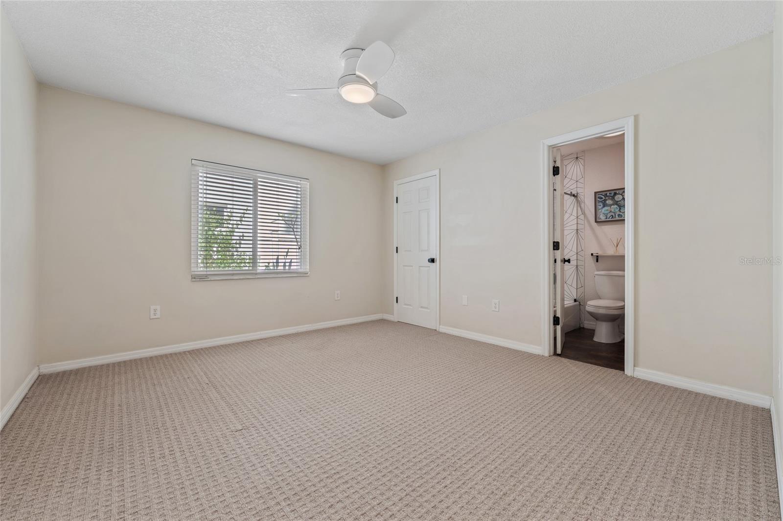 COLLEGE PARK - Residential