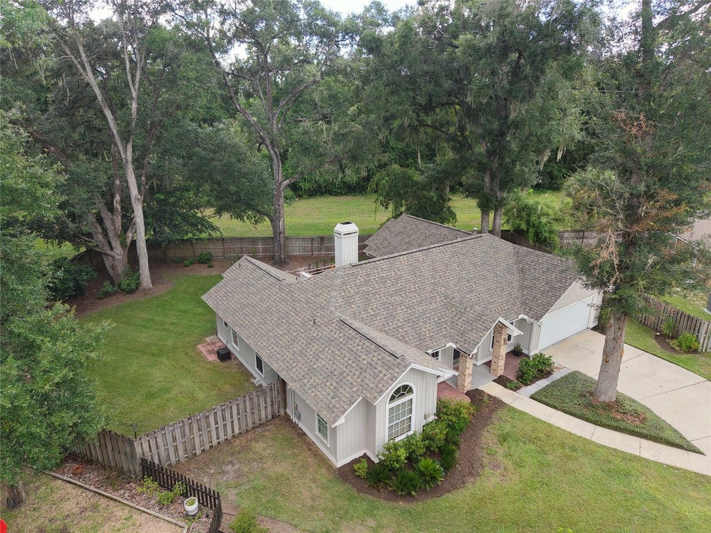 Photo of 1118 SW 82nd Terrace, Gainesville, FL 32607 (MLS # GC543230)