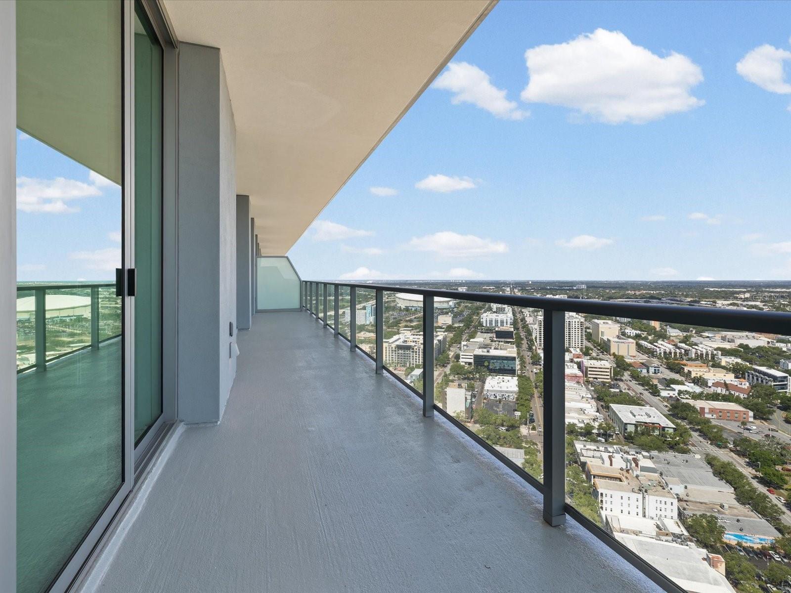 CONDO RESIDENCES AT 400 CENTRAL - Residential