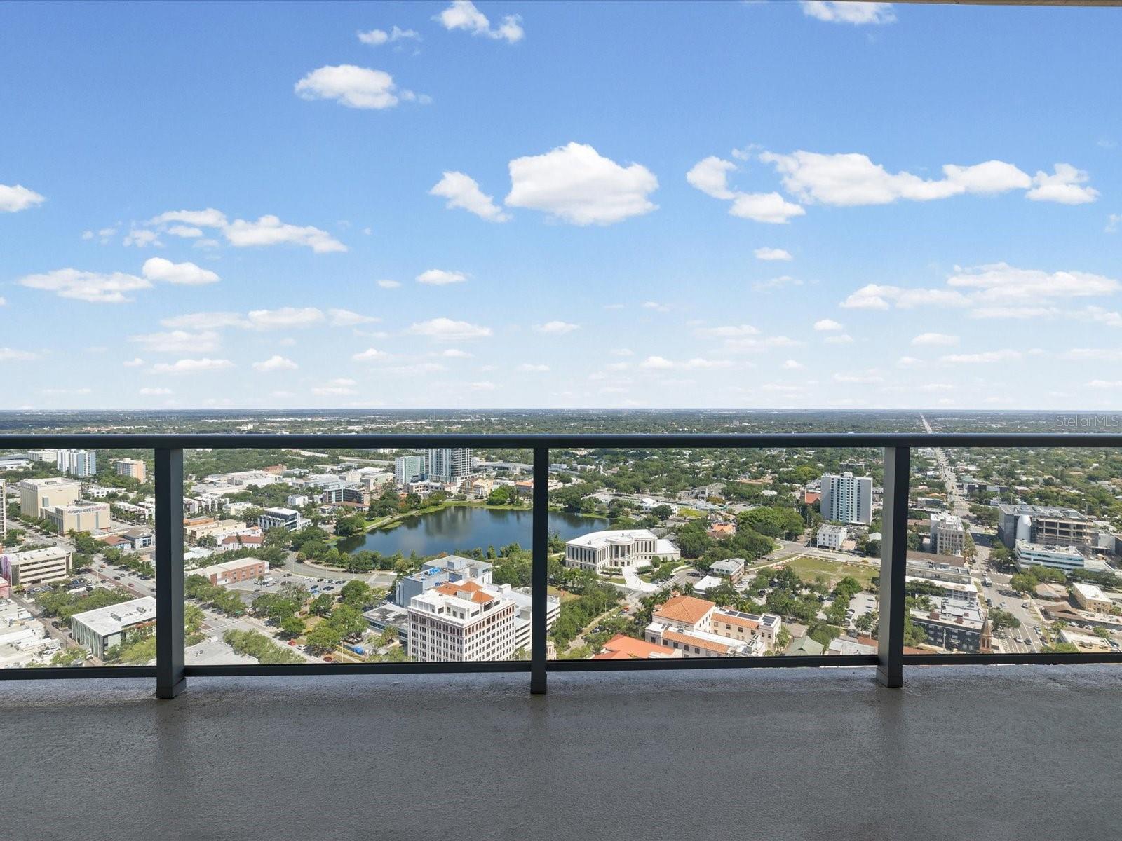 CONDO RESIDENCES AT 400 CENTRAL - Residential