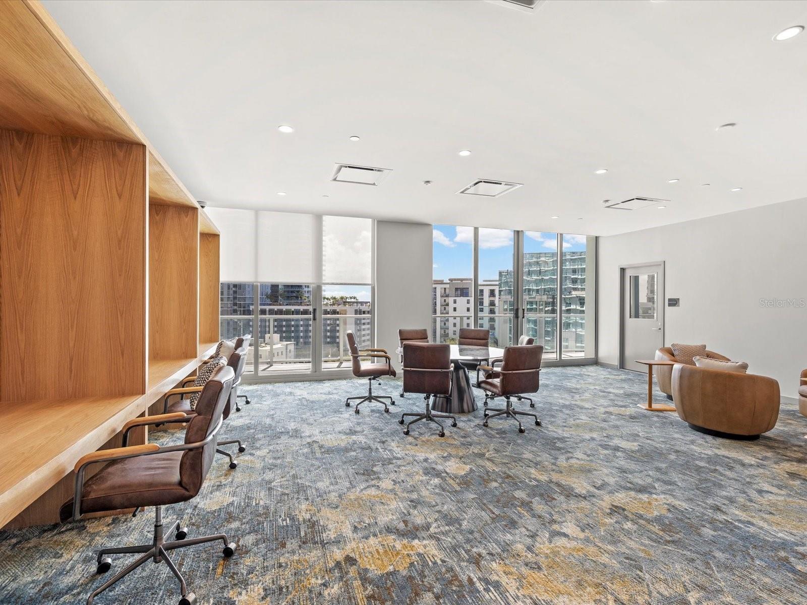CONDO RESIDENCES AT 400 CENTRAL - Residential
