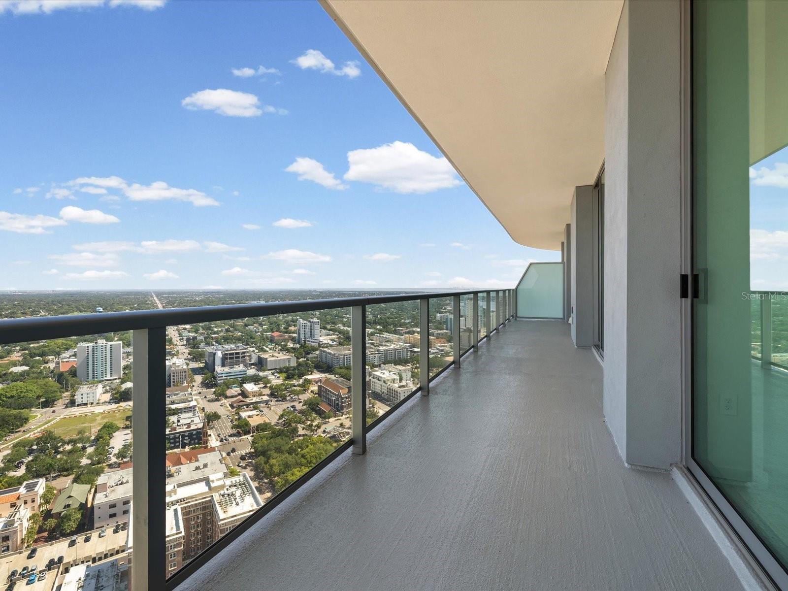 CONDO RESIDENCES AT 400 CENTRAL - Residential