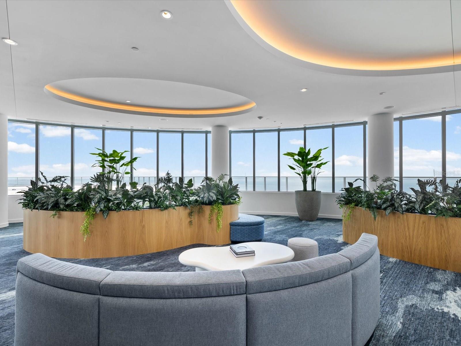 CONDO RESIDENCES AT 400 CENTRAL - Residential