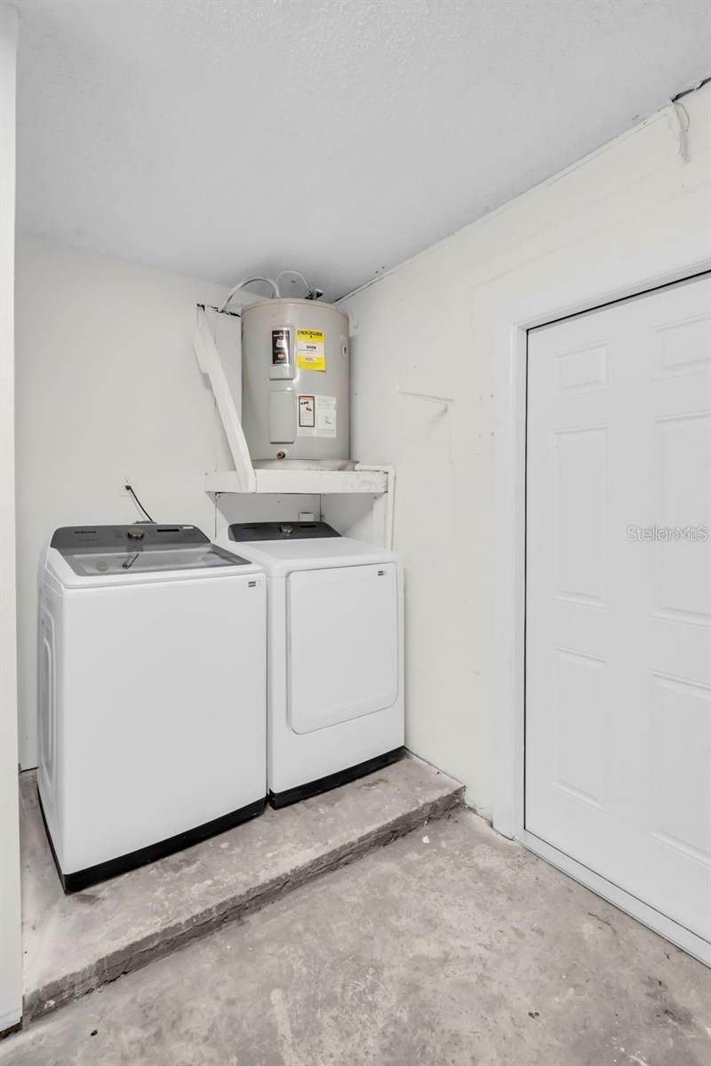 CUMBERLAND PARK 1ST ADD - Residential Lease