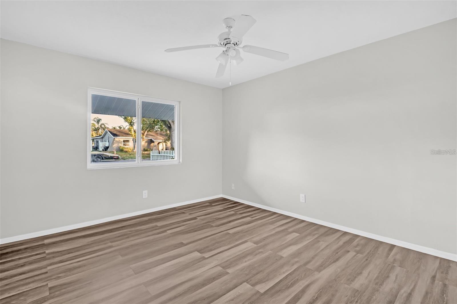 CUMBERLAND PARK 1ST ADD - Residential Lease