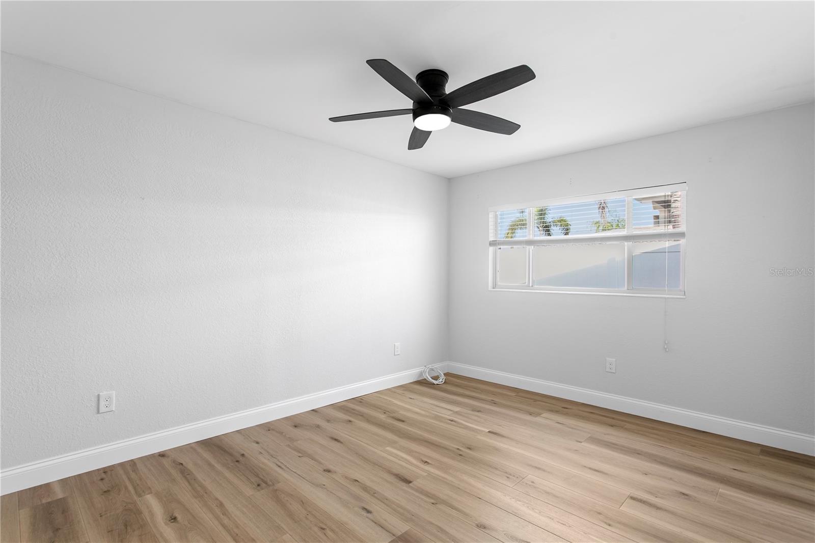 PASADENA ISLE - Residential