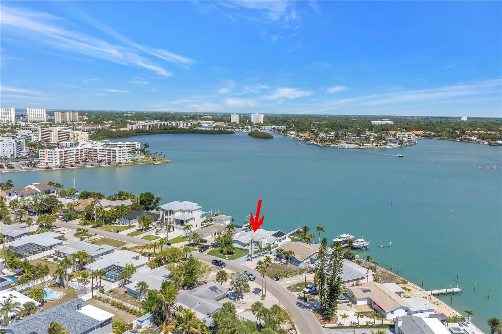 PASADENA ISLE - Residential