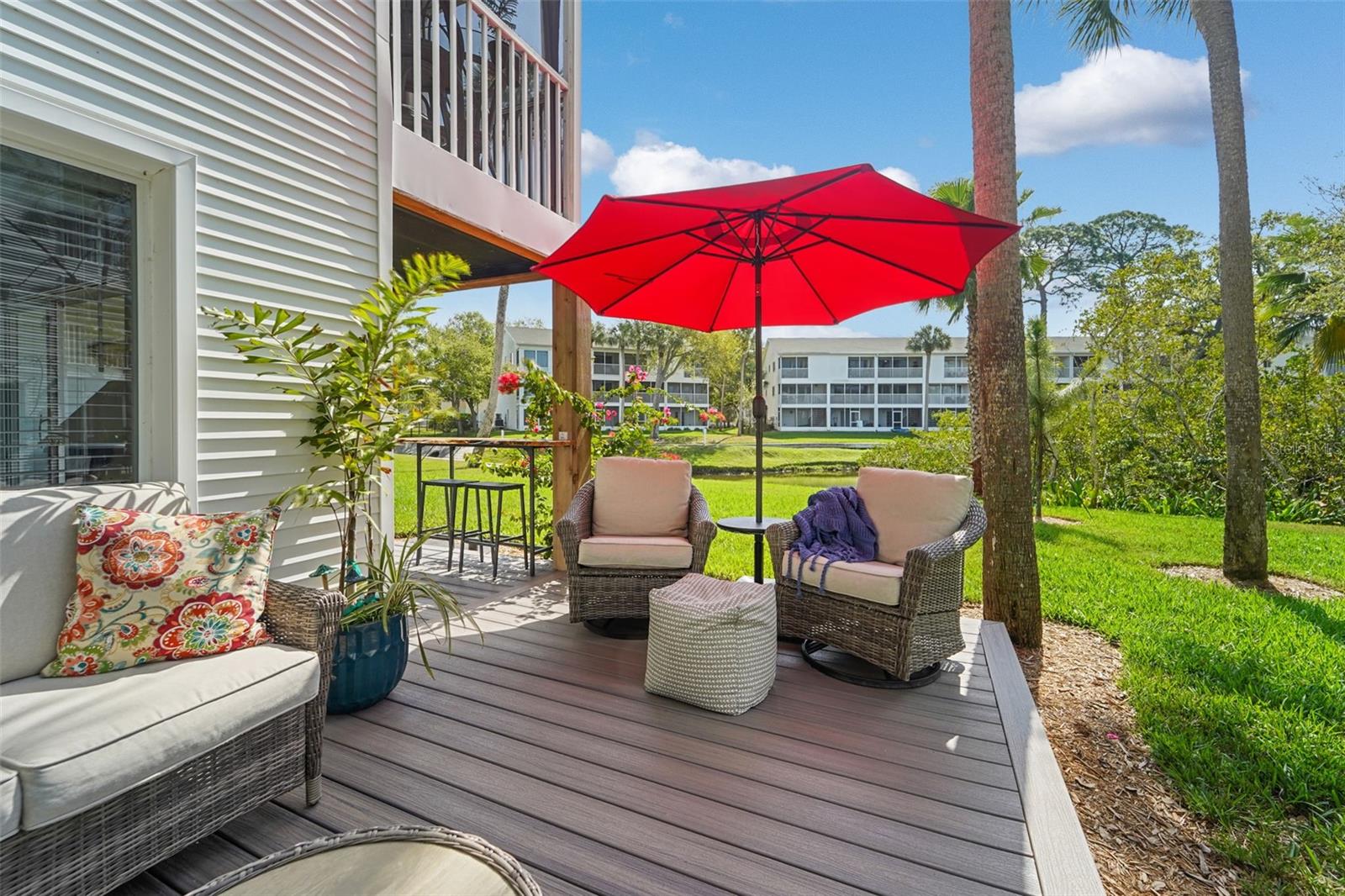 TARA CAY SOUND NORTH - Residential