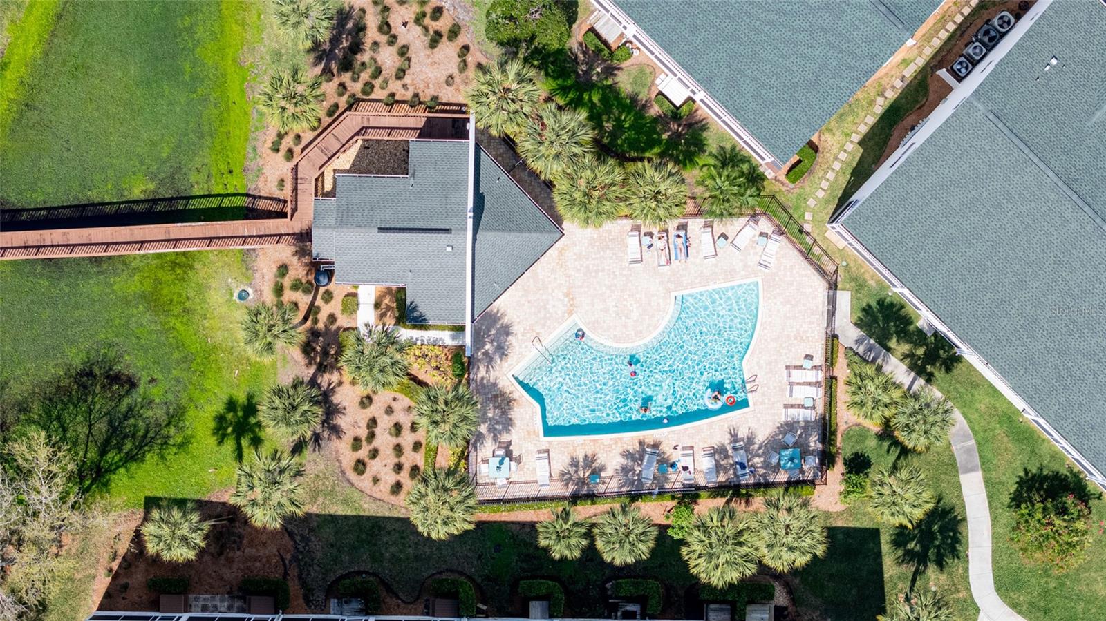 TARA CAY SOUND NORTH - Residential