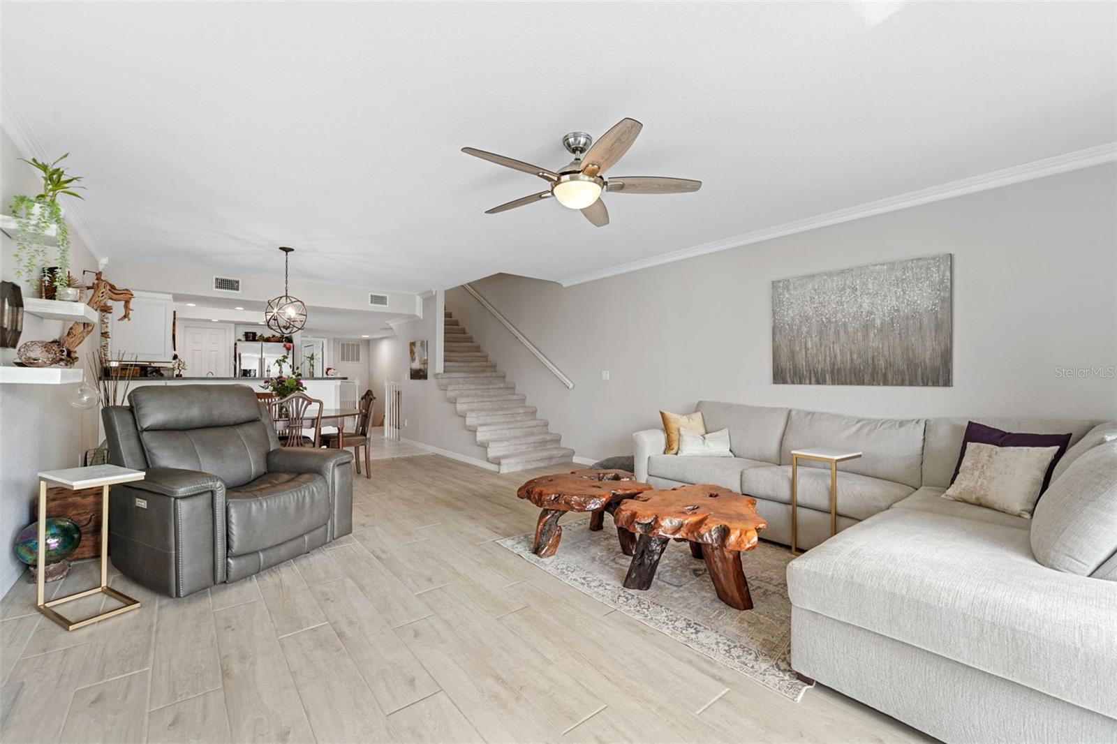 TARA CAY SOUND NORTH - Residential