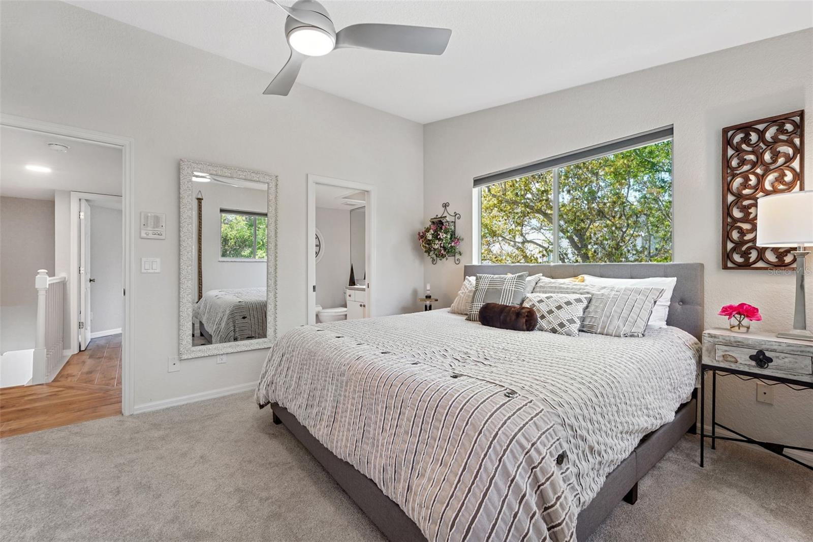 TARA CAY SOUND NORTH - Residential