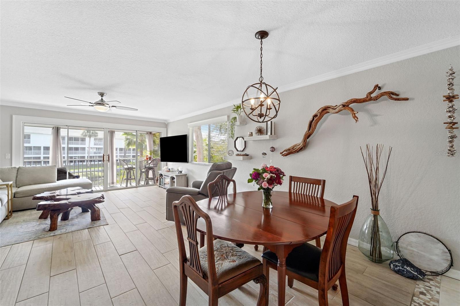 TARA CAY SOUND NORTH - Residential