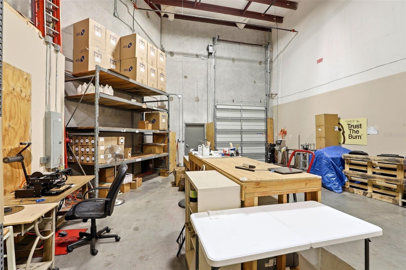 DREWTINA COMMERCE CENTER - Commercial Sale