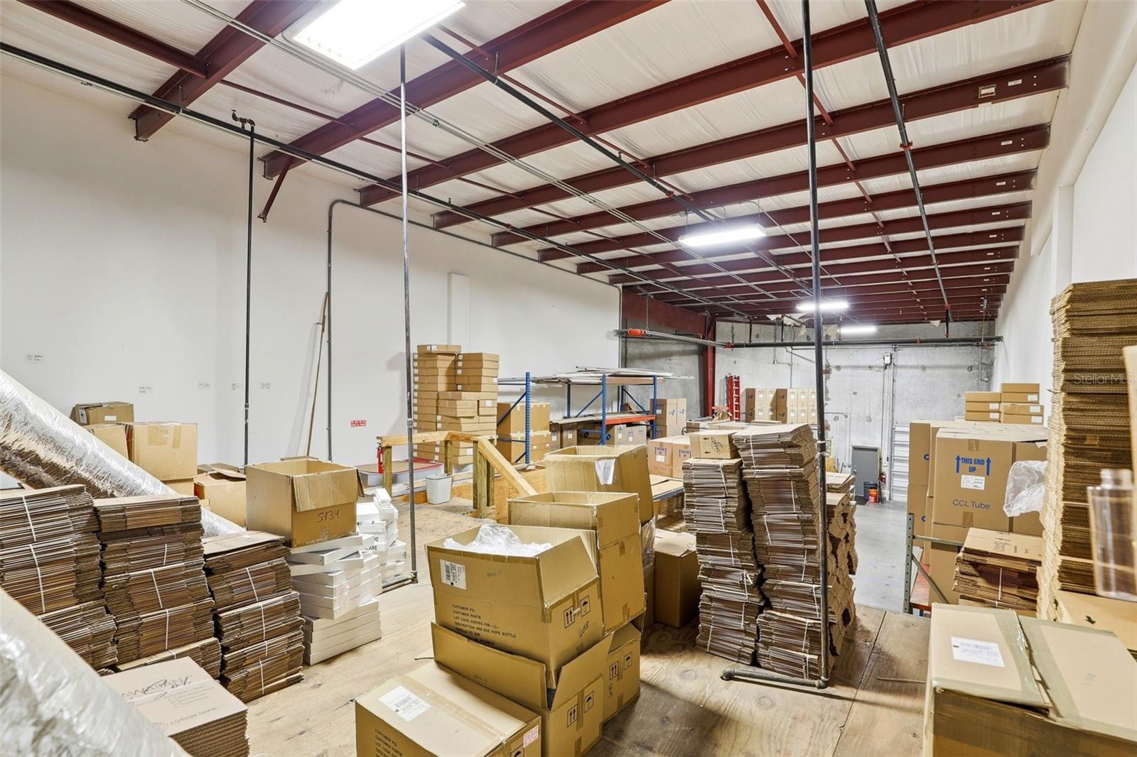 DREWTINA COMMERCE CENTER - Commercial Sale