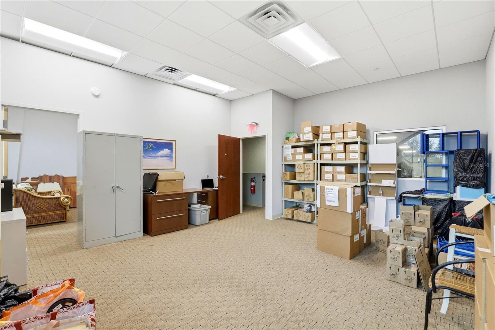 DREWTINA COMMERCE CENTER - Commercial Sale